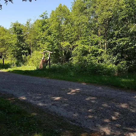 Casa vacanze Family With Terrace And Lawn Toftlund